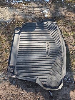 Plastové a gumené vaničky do kufra - 3