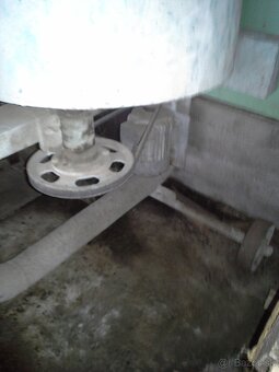 predám miešačku na 6 fúrikov - 3