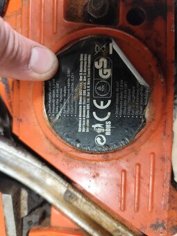 Benzinova retazova pila - 3