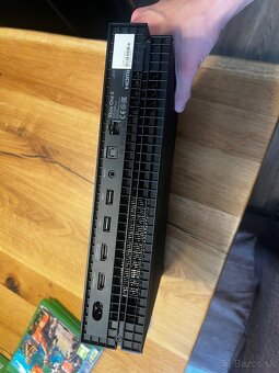 Xbox one series X + 3 ovladace + hry - 3