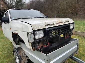 Nissan navara d21 - 3