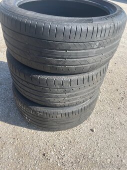 Pneumatíky 235/40R19 - 3