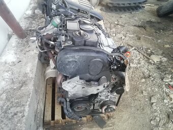 Motor 2,0 tdi 125 kW 16V cod motora BMN volkswagen - 3