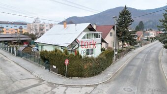 Veľký rodinný dom iba pár metrov od centra Rajeckých Teplíc - 3