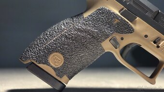 CZ P10 c - 3