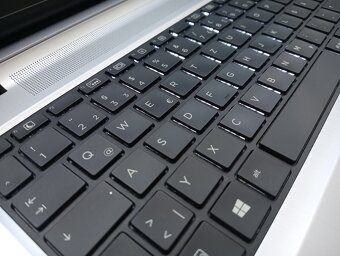 Hp Probook 450 G3 ,Intel® Core™i5 ,8gb ram , 240gb ssd - 3