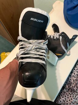 Bauer korčule 38,5 - 3