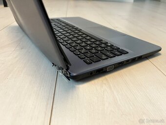 Asus VivoBook X542U na diely alebo opravu - 3