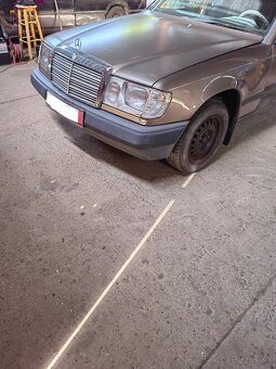 Mercedes W124 - 3