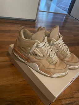 Jordan 4 shimmer - 3