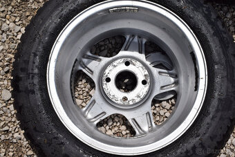 Elektrony Peugeot, Pneumatiky Hankook - 3