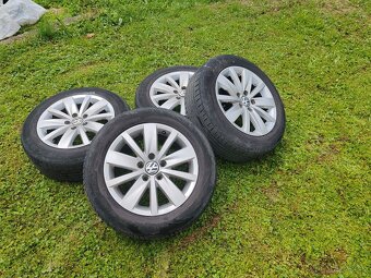 VW 5x112 R16- 205/60 R16 Borbet - 3