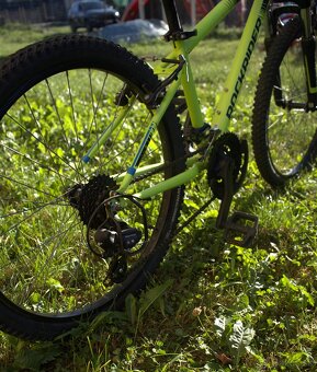 Predám detský horský bicykel Rockrider ST 500 (24") - TOP s - 3