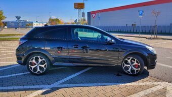 Predám Opel Astra H GTC 1.8 16V (103 kW, benzín) - 3
