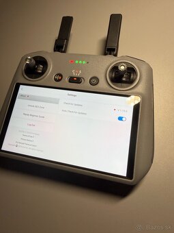 Dji RC2 Ovládač k dronu - 3