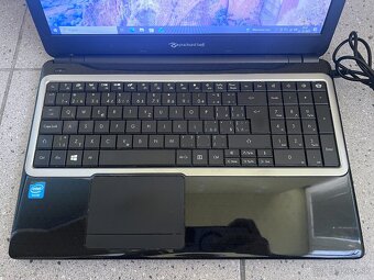 Packard Bell / Celeron 2955U / 4GB RAM / 120GB SSD / 15.6" - 3