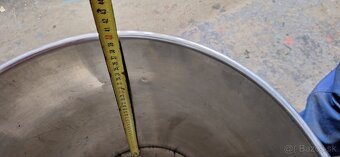 Nerezový hrniec - 3