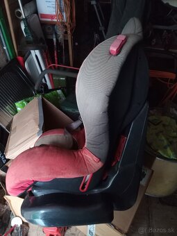Polohovateľná autosedačka - 3