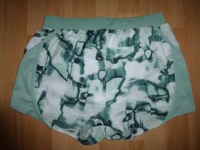 kraťase under armour XS - 3