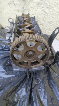 Hlava motora AKL komplet - 3