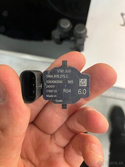 senzor parkovaci sensor pdc narazniku 5WA919275c - 3