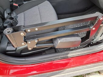 KIA stonic + zariadenie pre ZŤP - 3