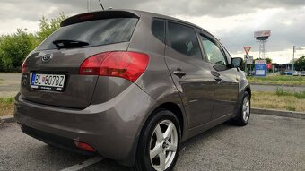 Kia Venga 1.4i 16V 87000 km benzín - 3