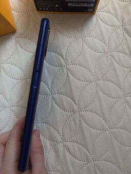 Mobilny telefon Xiaomi Poco M3 - 3