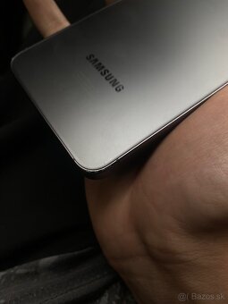 Samsung Galaxy S24 256gb - 3