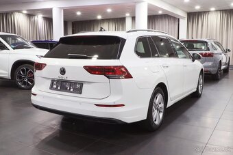 Volkswagen Golf 8 Variant 2.0 TDI 110kW DSG automat - 3