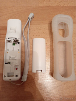 Nintendo Wii - Originál Nintendo ovládač + šnúrka + puzdro - 3
