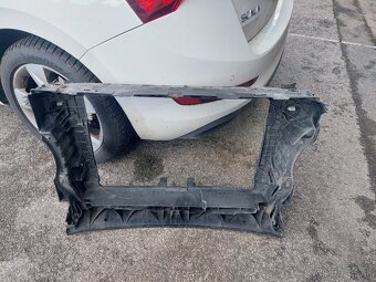 PREDNE ČELO STENA CHLADIČOV VOLKSWAGEN TOURAN 2010-2015 - 3