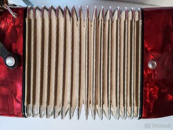 Predam akordeon Weltmeister Toccata 60 bas. - 3