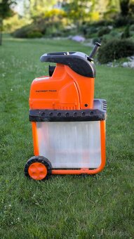 Predám drvič konárov Patriot PC 2500 - 3