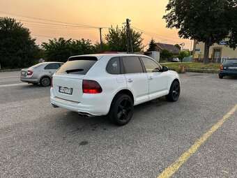 Porsche Cayenne Turbo LPG - 3