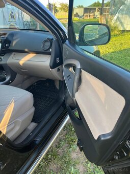 Toyota rav4 - 3