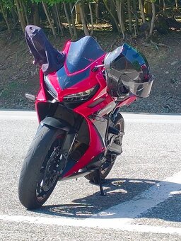 Honda CBR 650R, rv. 2023 - 3