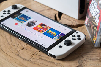 Nintendo Switch OLED + hra - 3