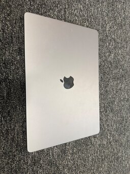 MacBook Air 15 M2 - 3