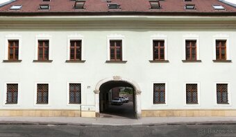 Celok 4 kancelárií na prízemí administratívnej budovy, Panen - 3