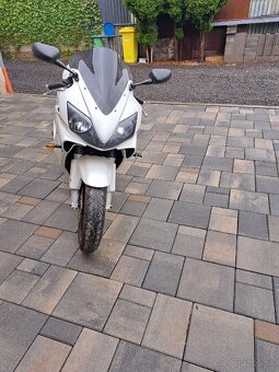 Honda cbr600f - 3