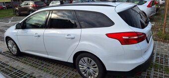 Predam auto Ford Focus 2016 - 3