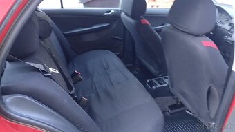 Predám skoda fabia 1.2 typ obchodný názov 6Y - 3