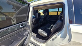 Mercedes Benz GL 350 r.2013 7-miestne - 3