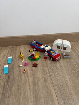 Predám Lego Disney 10777 Myšiak Mickey, Myška Minnie idú kem - 3