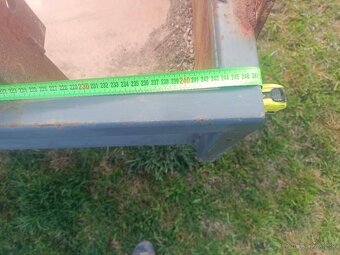 Vyklápacia vlečka - 3