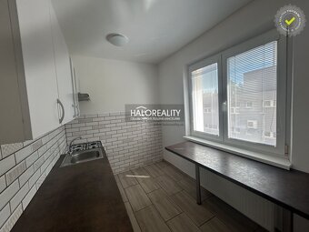 HALO reality - Prenájom, trojizbový byt Prievidza, Centrum - 3