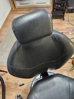 Kadernícke kreslo - 3