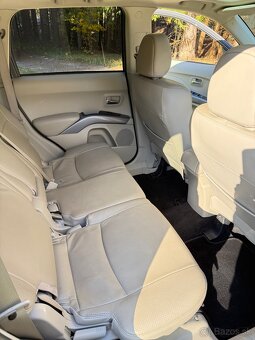 Mitsubisi outlander DID 2.0 4x4 - 3