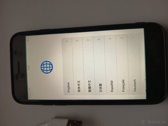 Predám iPhone SE 2020 128 GB Black v 100% stave - 3